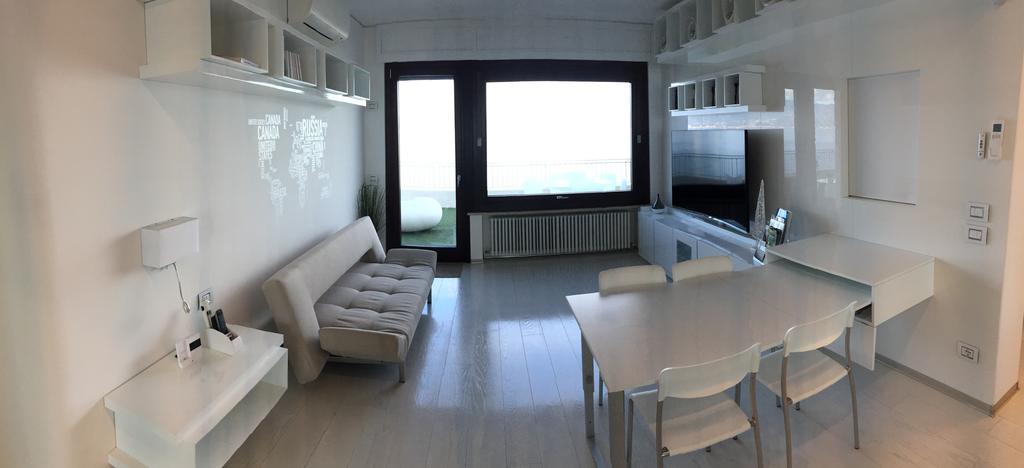 Reggio Suite Reggio Calabria Habitación foto